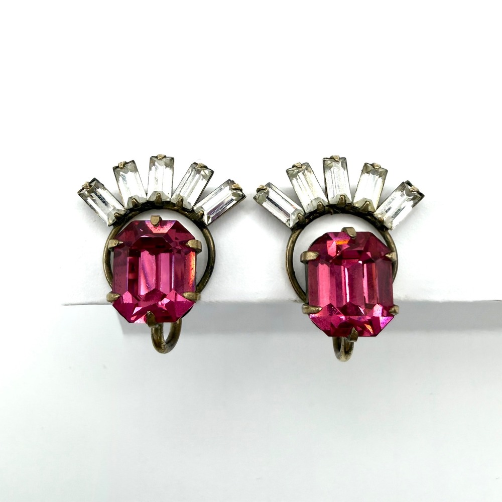Vintage Rhinestone Screw Back Earrings Pink Emerald Cut‎ Crystal Fan Accent